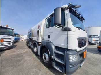 유조트럭 MAN TGS : 사진 5