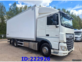 등온 트럭 DAF XF 106 440