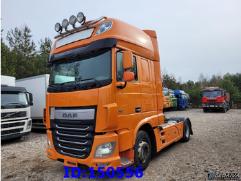 트랙터 유닛 DAF XF 106 460