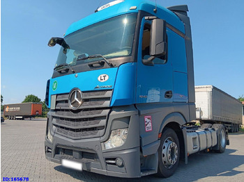 트랙터 유닛 MERCEDES-BENZ Actros 1842