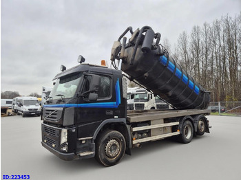 유조트럭 VOLVO FM11