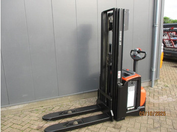 팔레트 트럭 BT SWE140 : 사진 2