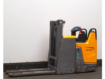 스태커 JUNGHEINRICH ERD