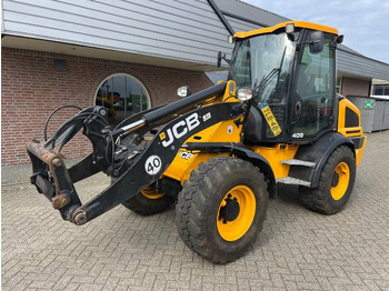 휠 로더 JCB 409