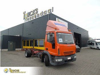캡 새시 트럭 IVECO EuroCargo 120E