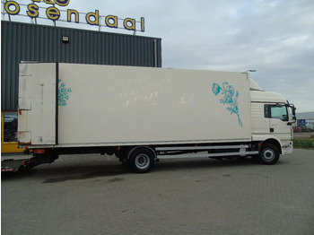 박스 트럭 MAN TGM 12.250 + EURO 6 + LIFT : 사진 3 박스 트럭 MAN TGM 12.250 + EURO 6 + LIFT : 사진 3
