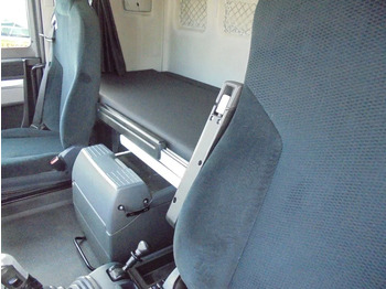 커튼사이더 트럭 MAN TGS 26.440 + Euro 5 + Manual : 사진 5