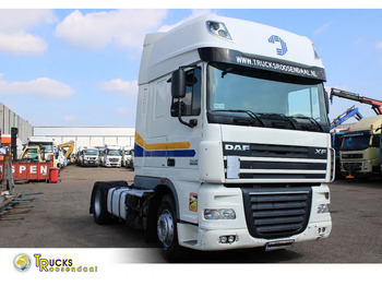 트랙터 유닛 DAF XF 105 460