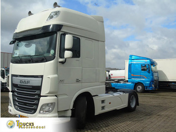 트랙터 유닛 DAF XF 460