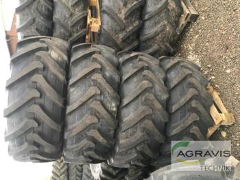 부착물 자재 취급 장비 용 Claas RÄDER : 사진 1