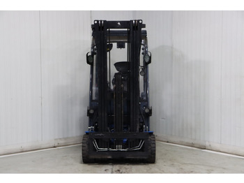 전기 지게차 Toyota 8FBM20T : 사진 3