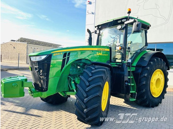 장궤형 트랙터 John Deere 8320R E23-PowerShift : 사진 4