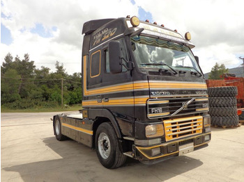 트랙터 유닛 VOLVO FH16 520