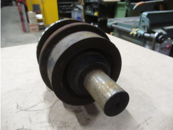 트랙 롤러 건설기계 용 Caterpillar 3004543 - 3004545 : 사진 3