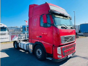 트랙터 유닛 Volvo FH13 420 MEGA : 사진 2