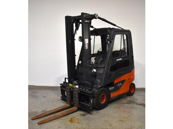 전기 지게차 LINDE E20