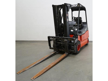 전기 지게차 LINDE E
