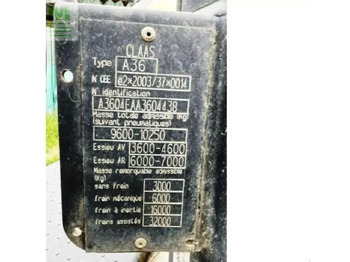 장궤형 트랙터 CLAAS Arion 620