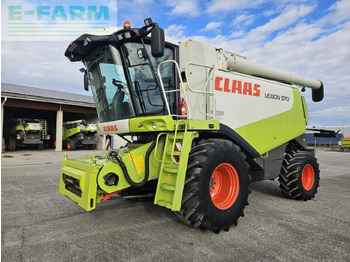 목초수확기 CLAAS Lexion 570