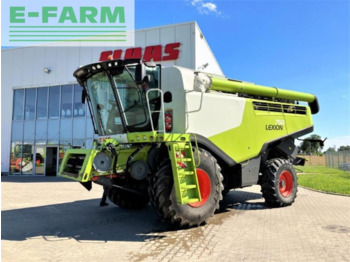 목초수확기 CLAAS Lexion 750
