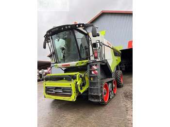 목초수확기 CLAAS Lexion 8700