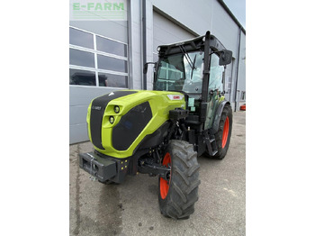 장궤형 트랙터 CLAAS Nexos