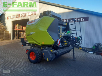 정사각 베일러 CLAAS