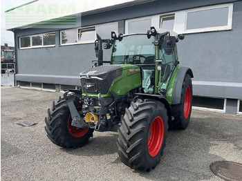 장궤형 트랙터 FENDT 211 Vario