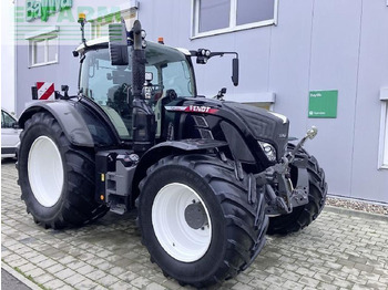 장궤형 트랙터 FENDT 724 Vario