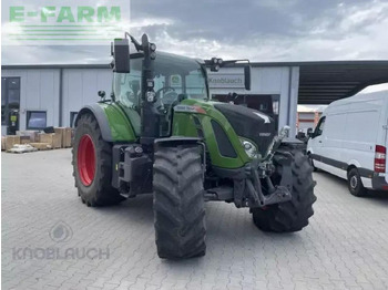 장궤형 트랙터 FENDT 724 Vario