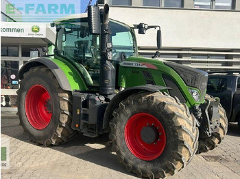 장궤형 트랙터 FENDT 724 Vario
