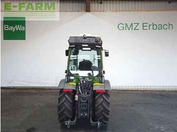 장궤형 트랙터 Fendt traktor 211 v vario gen3 V : 사진 3
