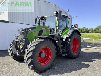 장궤형 트랙터 FENDT 728 Vario