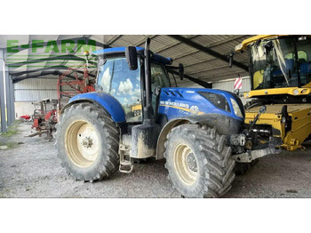 장궤형 트랙터 NEW HOLLAND T7.225