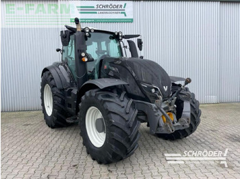 장궤형 트랙터 VALTRA T214