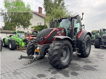 장궤형 트랙터 VALTRA T234