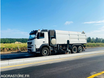 거리 청소 차량 VOLVO