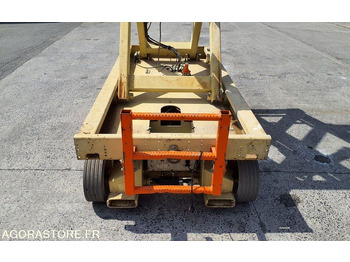 고가작업 플랫폼 JLG 2646 ES  NACELLE CISEAU ÉLECTRIQUE 10 M ÉTROIT : 사진 4