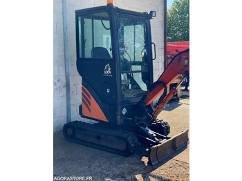 굴착기 MINI-PELLE SUR CHENILLE CAOUTCHOUC HITACHI ZX17U-2  15CV 1.9T AVEC 3 GODETS : 사진 4