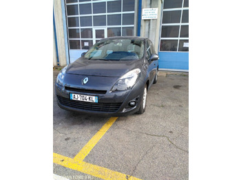 차량 RENAULT SCENIC 1.9 DIESEL : 사진 4 차량 RENAULT SCENIC 1.9 DIESEL : 사진 4