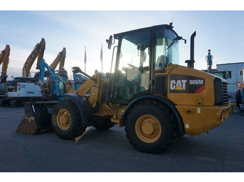 휠 로더 CATERPILLAR 906M