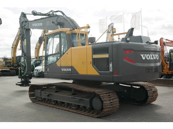크롤러 굴삭기 VOLVO EC220E