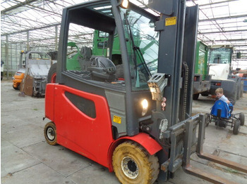 지게차 JUNGHEINRICH EFG 425