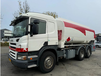유조트럭 SCANIA P 400