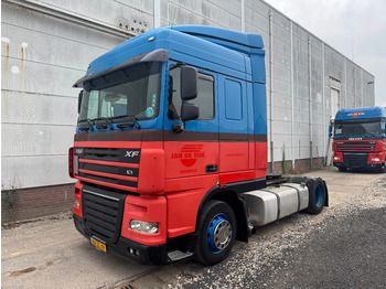 트랙터 유닛 DAF XF 105 410