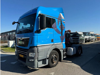 트랙터 유닛 MAN TGX 18.460