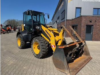 휠 로더 Komatsu WA 100 M : 사진 5