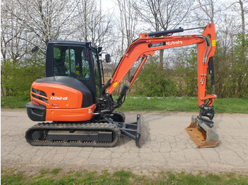 미니 굴삭기 KUBOTA KX 042-4A : 사진 2