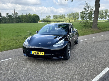 차량 Tesla Model 3 : 사진 3