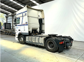 트랙터 유닛 DAF XF 105.410 Superspacecab : 사진 3